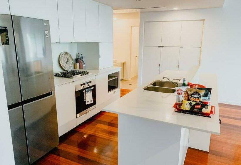 Cabarita Beach 3 Bed Apt Beach Front With Resort Pools & Spa
