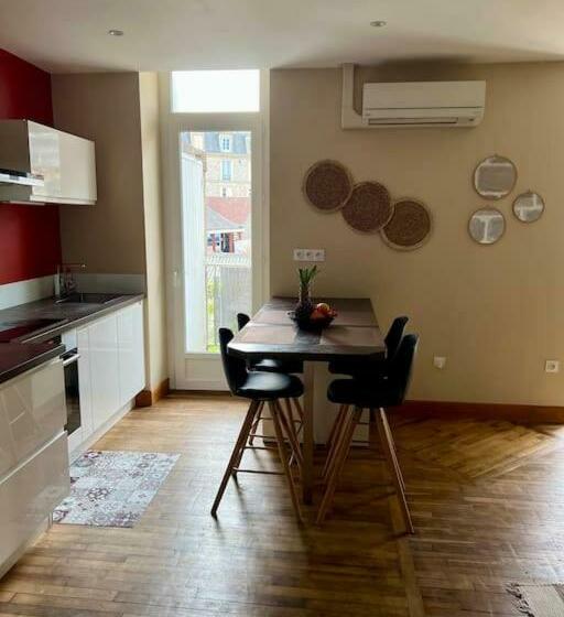 Casa Zola   Magnifique T3 Climatisé   Centre Ville