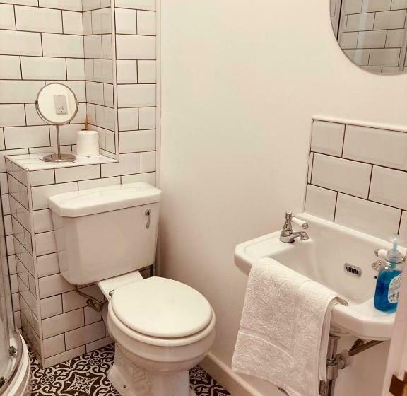 Flat 6 George Street