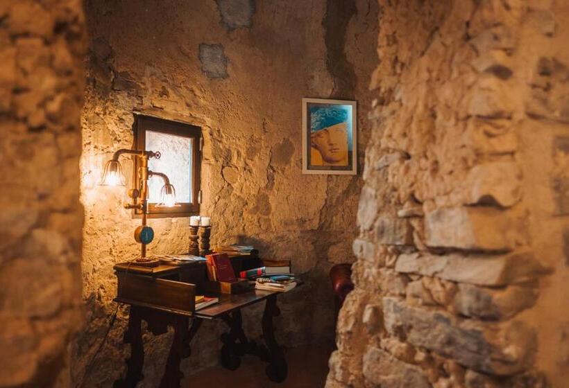 בית מלון כפרי Castello Di Rocca Cilento