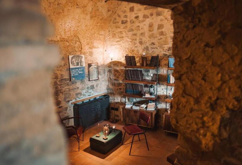 בית מלון כפרי Castello Di Rocca Cilento