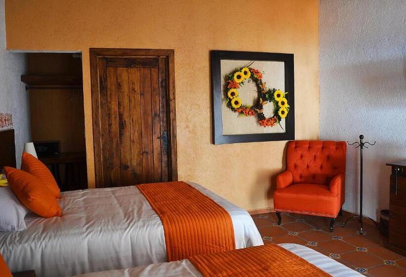 ホテル La Casona Pirámides