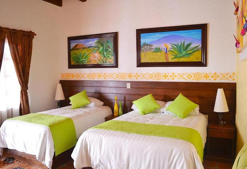 ホテル La Casona Pirámides