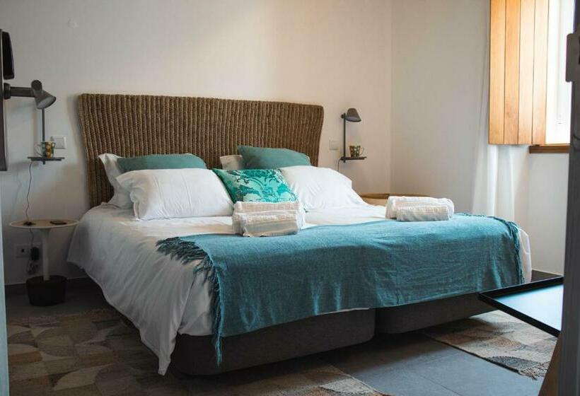 ホテル Laurus   Charming House