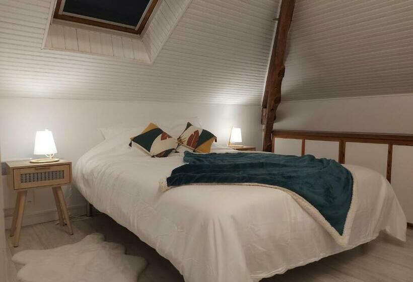 Le Marché Cosy à Vernon Giverny Claude Monet Downtown