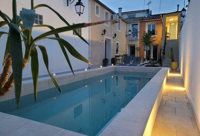 Le Soleya   Centre Village   Piscine   2 Pers