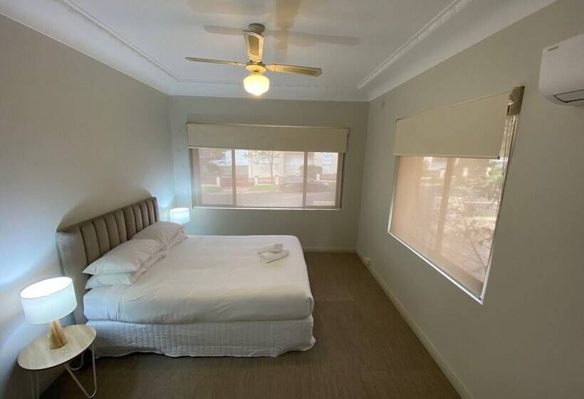 فندق على الطريق Normandie Wollongong