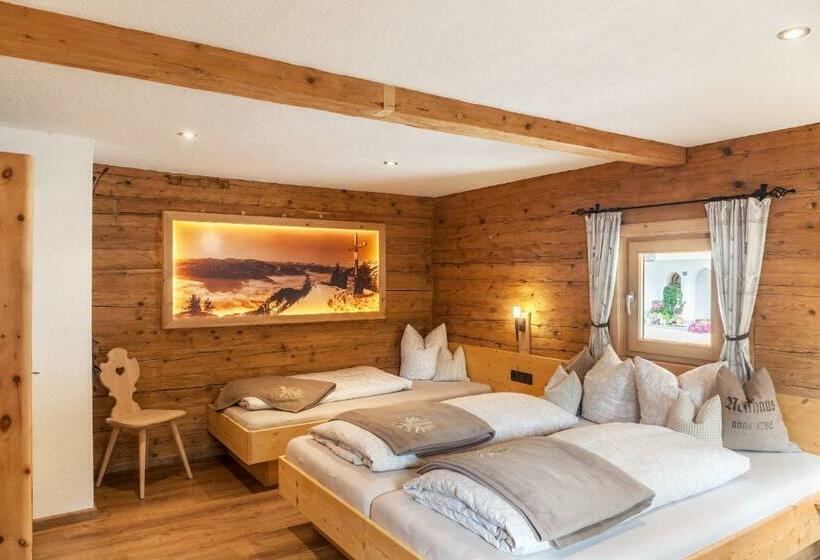 Neuhaus Alm