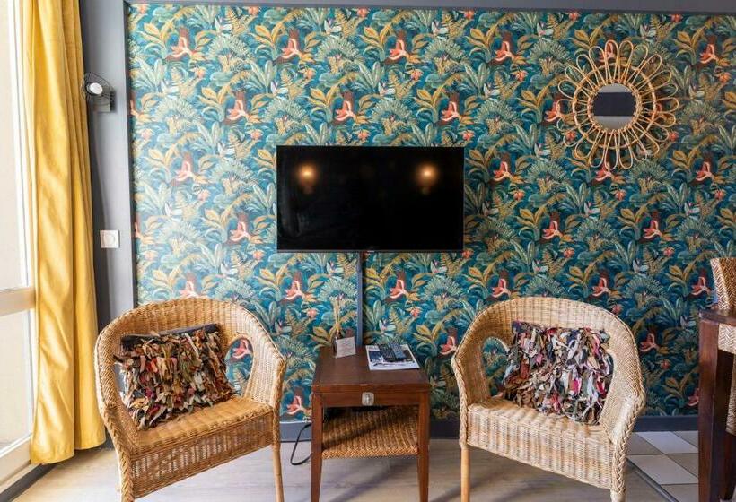 Superb Bohemian Flat For 6 Pers In The Heart Of The Equestrian Centre 164