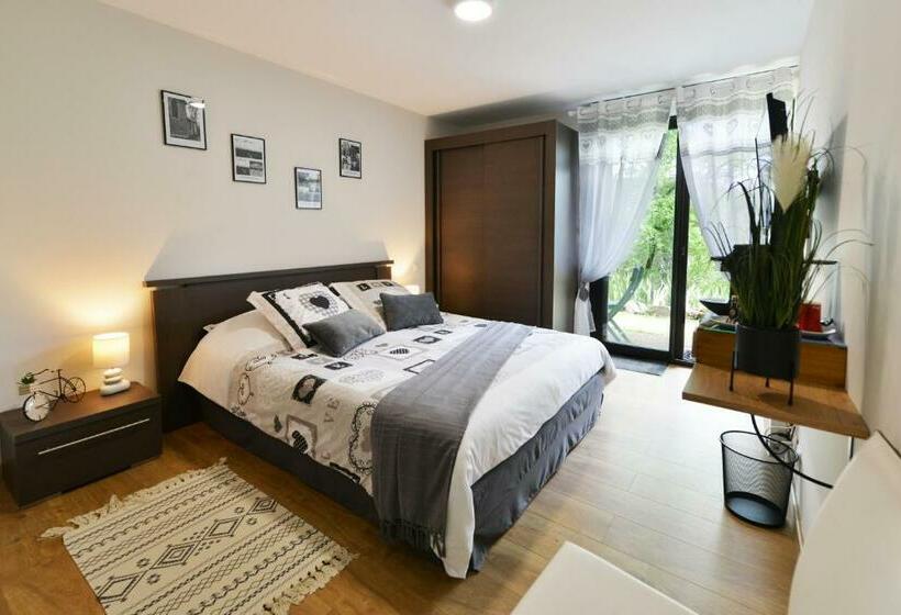 ペンション Chambres Et Table D Hotes Du Calvaire