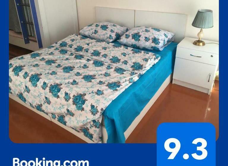 پانسیون Nuray S House