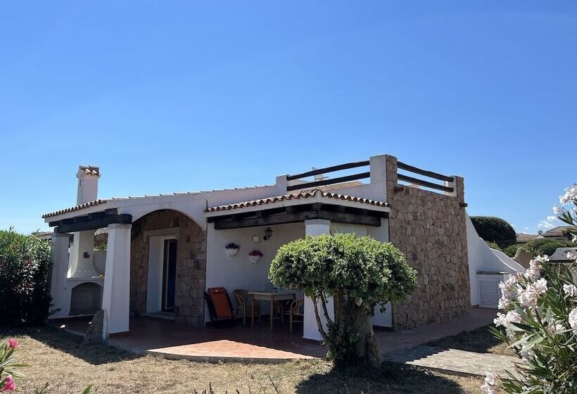 Villa A Few Steps From The Beach