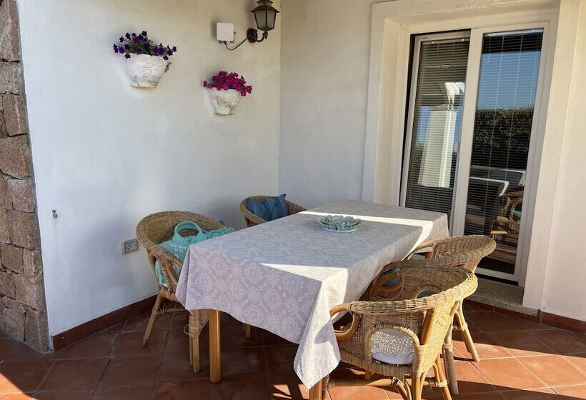 Villa A Few Steps From The Beach