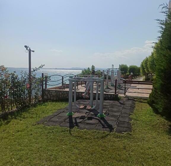 частни апартаменти за гости панорама бийч форд нокс