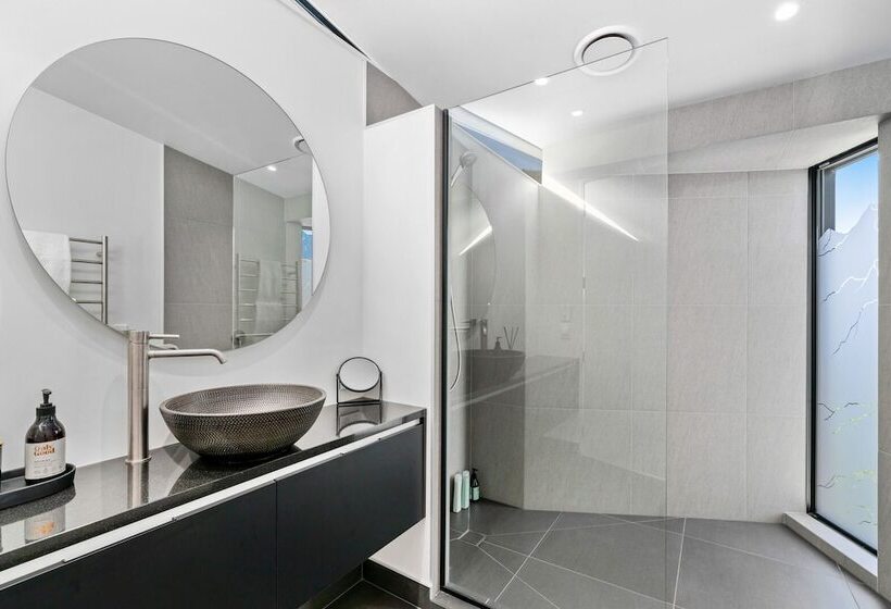 1 St Marks By Staysouth