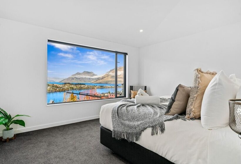 1 St Marks By Staysouth