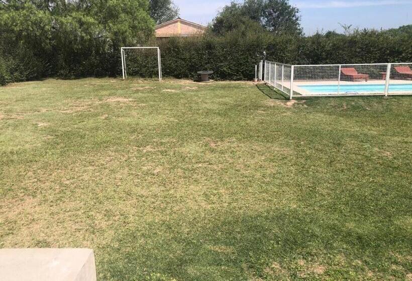 Alquiler Temporal Casa Bialet Masse Con Pileta, Cancha De Fútbol, Mesa De Pool Y Ping Pong