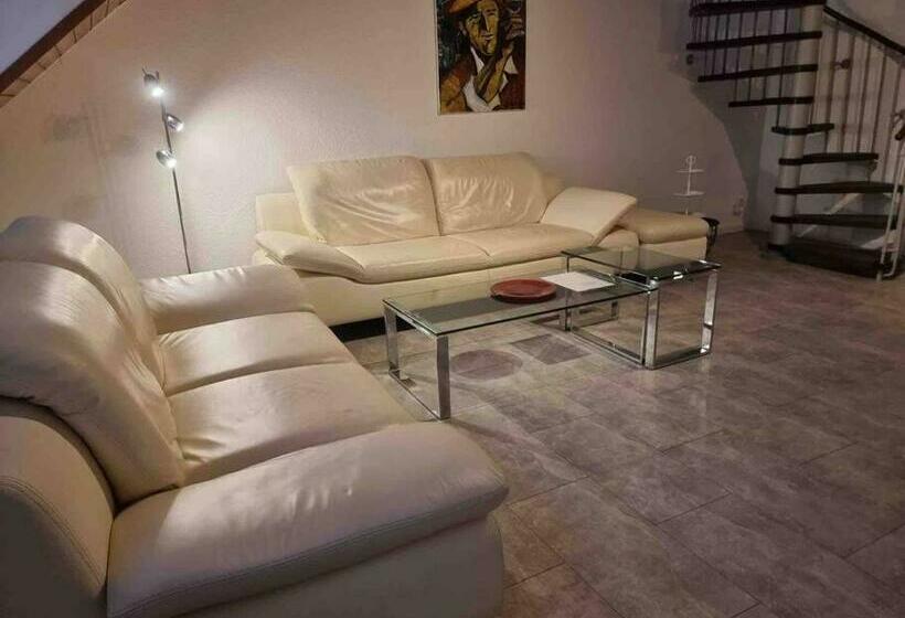 B01 Apartment Between Cologne & Bonn With Nature Access