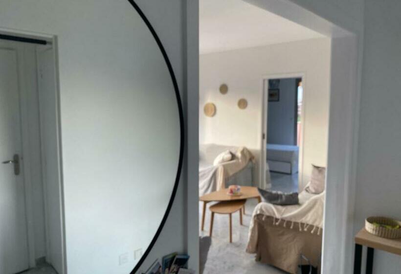 Appartement Juan Les Pins, 4 Pieces, 80m2, Residence Luxe Piscine Tennis