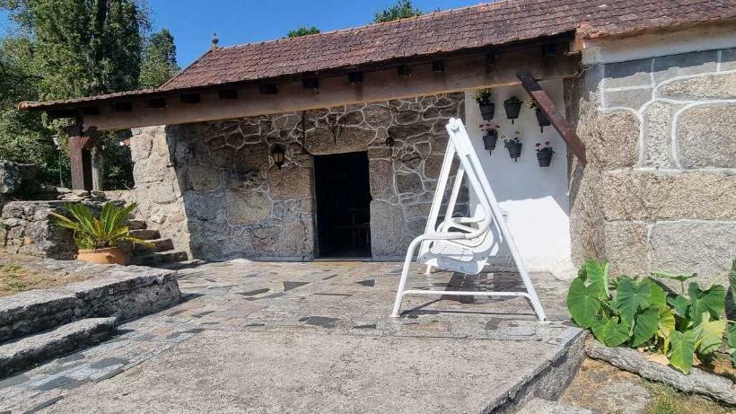 Casa Rural De 300 Años Con Silencio Y Tranquilidad