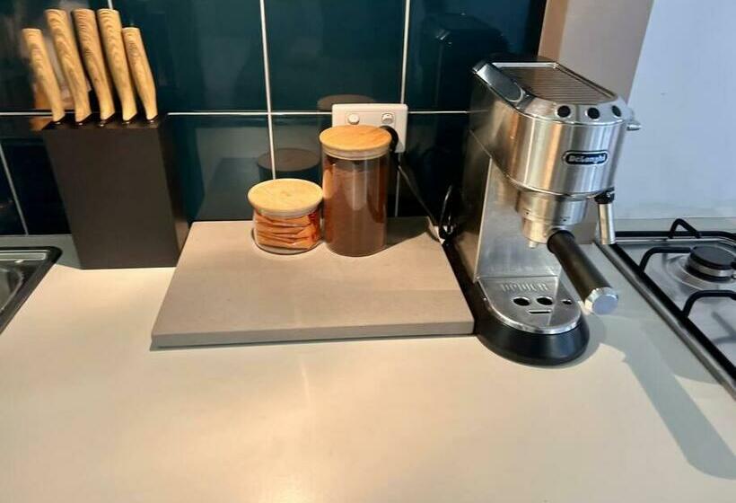 Self Contained Haven In New Farm