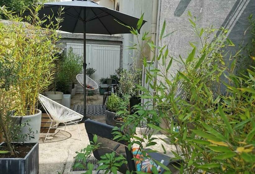 Chez Rose