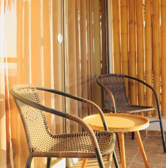 호텔 Green Place   Vichayito