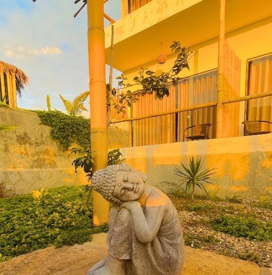 호텔 Green Place   Vichayito