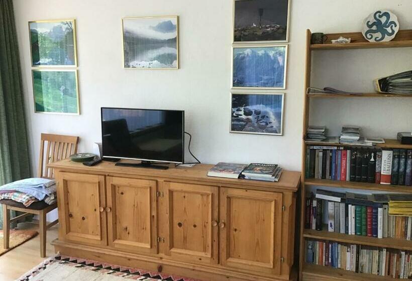 Komfortable Ferienwohnung Mit Herrlicher Aussicht