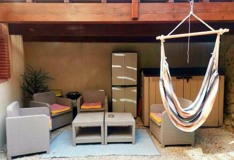 La Grange   Maison Ville Historique 3 Niveaux Patio & Terrasse