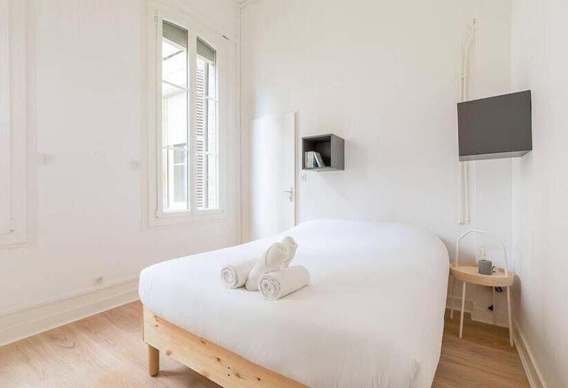 Le Graine De Moutarde