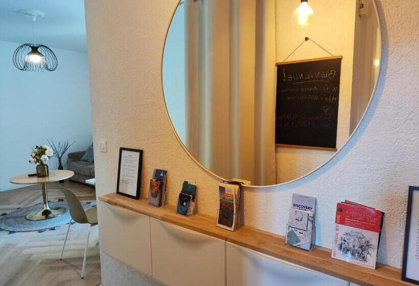 Le Petit Angle Appartement 2 Pièces, Plein Centre Ville, Près De La Gare Jusqu à 4 Personnes