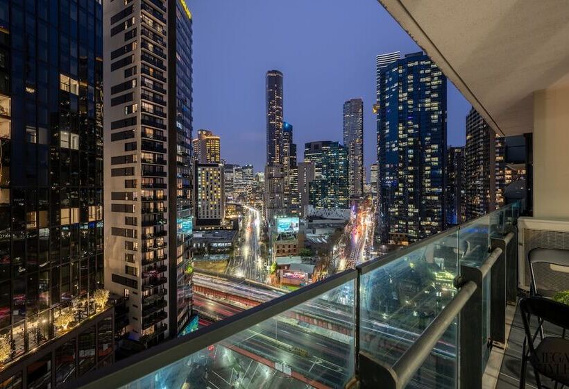 Mega Style Apartments Mainpoint