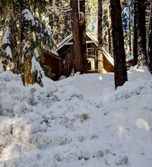Modern Cabin Get Away   Close To Apple Hill