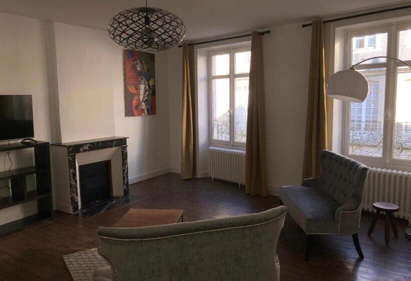 ペンション Les 3 P’tites Pom’s