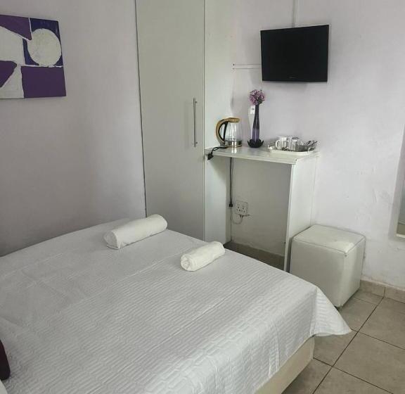 膳宿费 Triple T Guest House