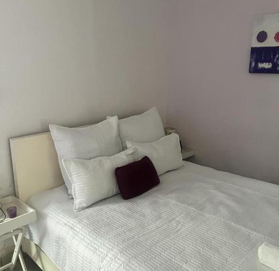 膳宿费 Triple T Guest House