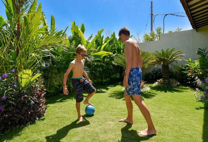 Sumberkima Hill Villa Macan