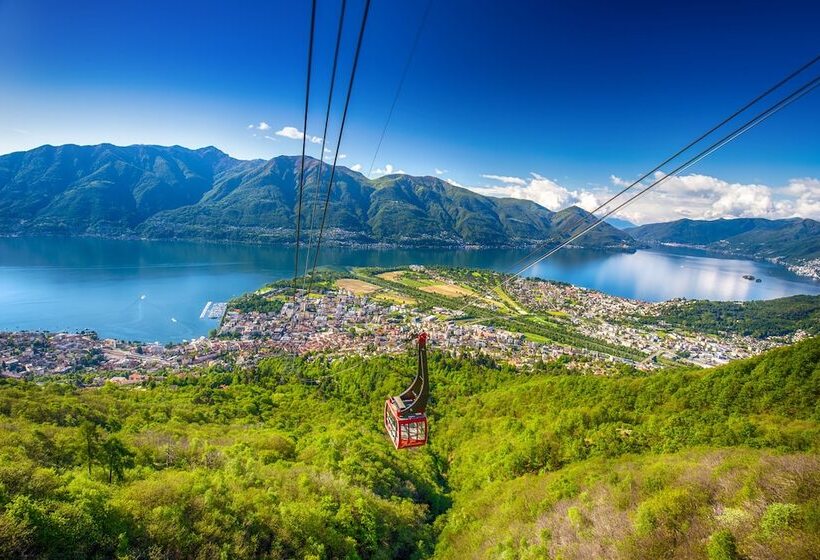 Swiss Blue Residence. Apartment Lake Paradise