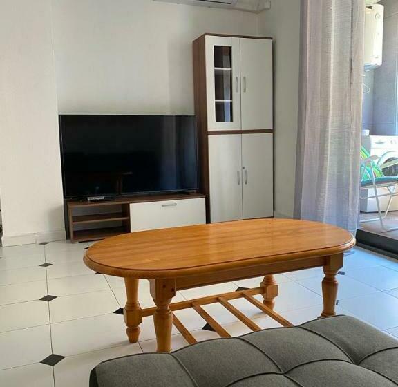 просторная квартира рядом с морем в хорошем районе