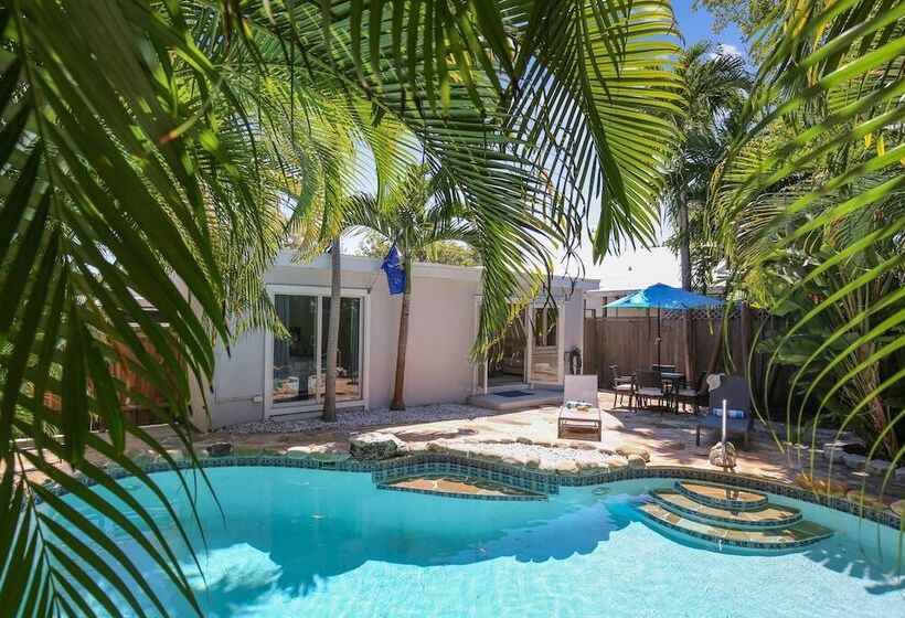 Flaglers Oasis By Avantstay Private Pool In Key West Month Long Stays Only