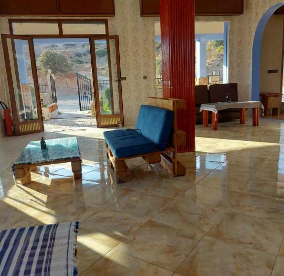 هتل Auberge Mezlafen