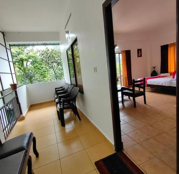 هتل Eco Exotica Munnar