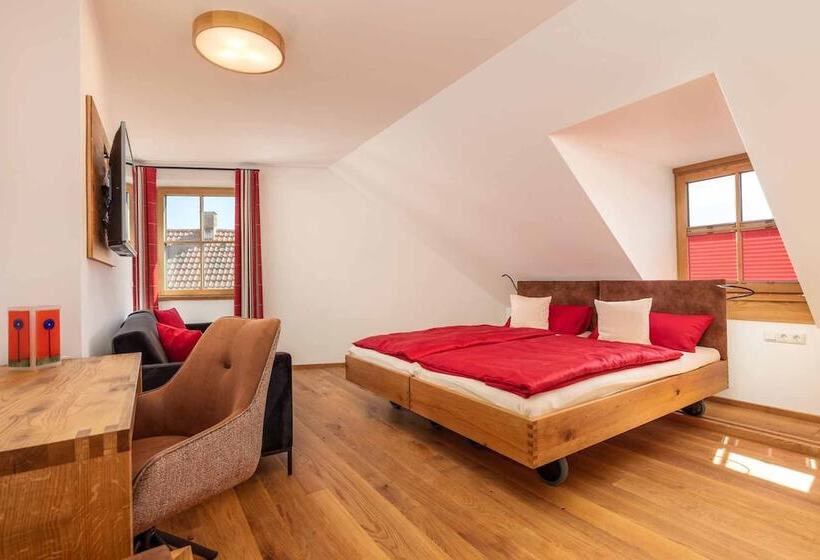 Отель Garni Zum Schwan