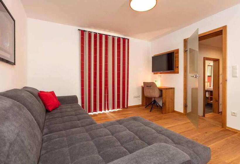 Отель Garni Zum Schwan