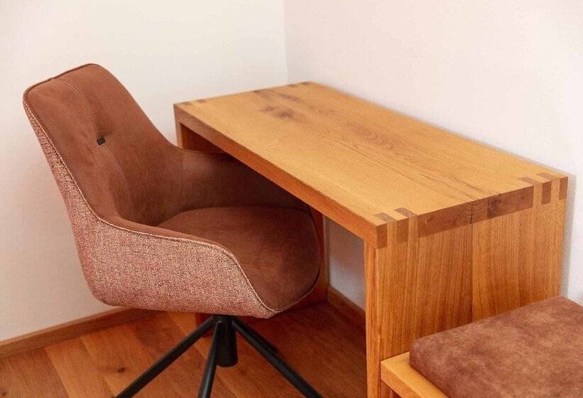 Отель Garni Zum Schwan