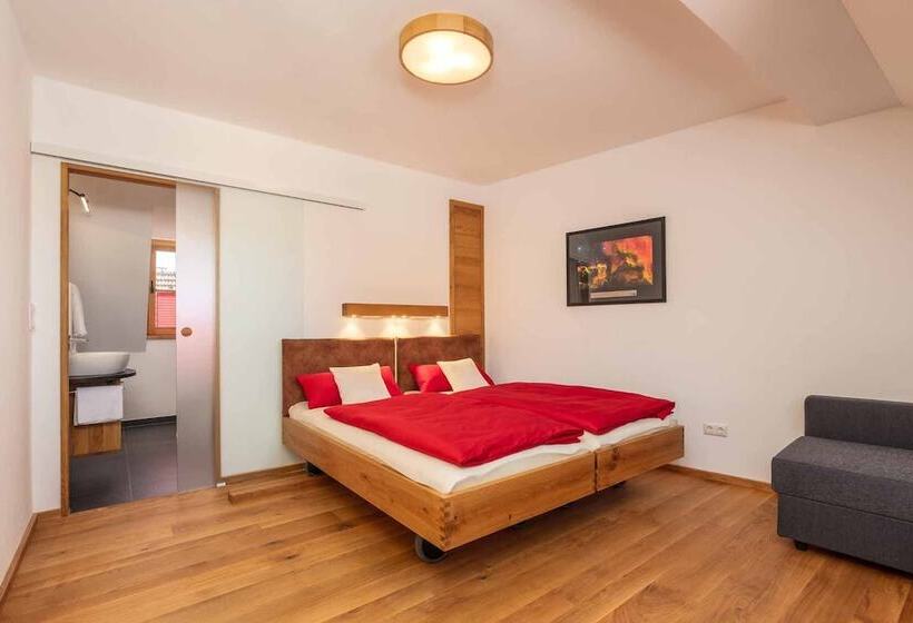 Отель Garni Zum Schwan