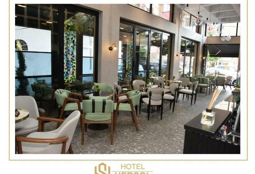 בית מלון כפרי Hersol