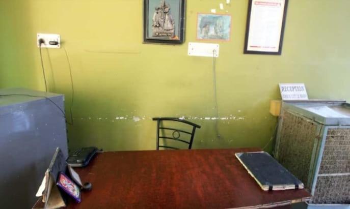 هتل New Agra Guest House By Wb Inn