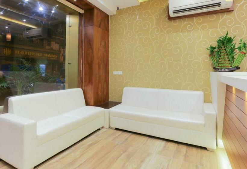 호텔 Skylink Hospitality Next To Amber Imperial